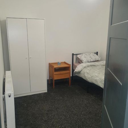 Double Bed Rooms In Meadowhall, Tinsley Sheffield Bagian luar foto