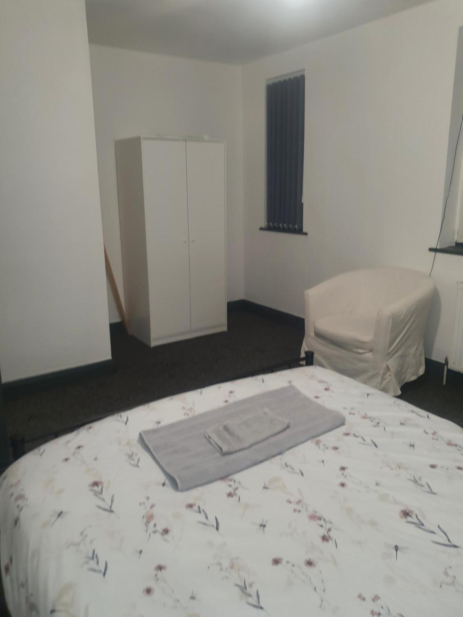 Double Bed Rooms In Meadowhall, Tinsley Sheffield Bagian luar foto